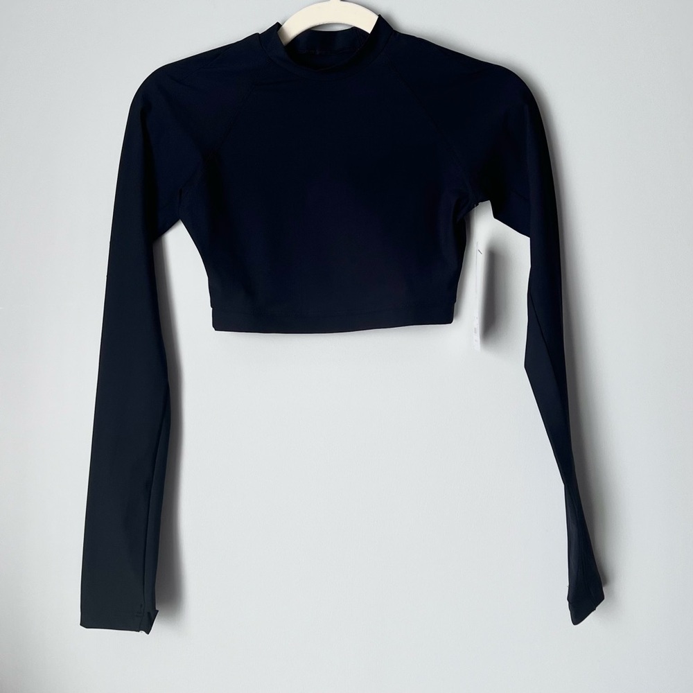 Athleta Crosstrain Ultra Crop Top | Long Sleeve | Black | XXS - Picture 3 of 7